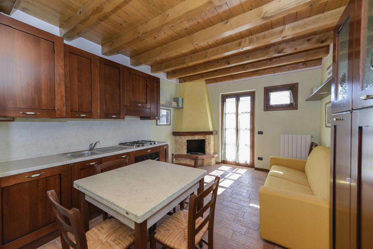 派拉迪克Residenza Borgo Antico别墅 外观 照片