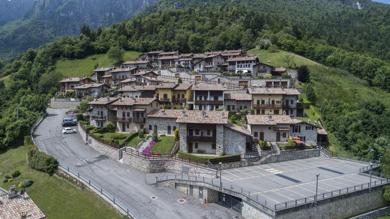 派拉迪克Residenza Borgo Antico别墅 外观 照片
